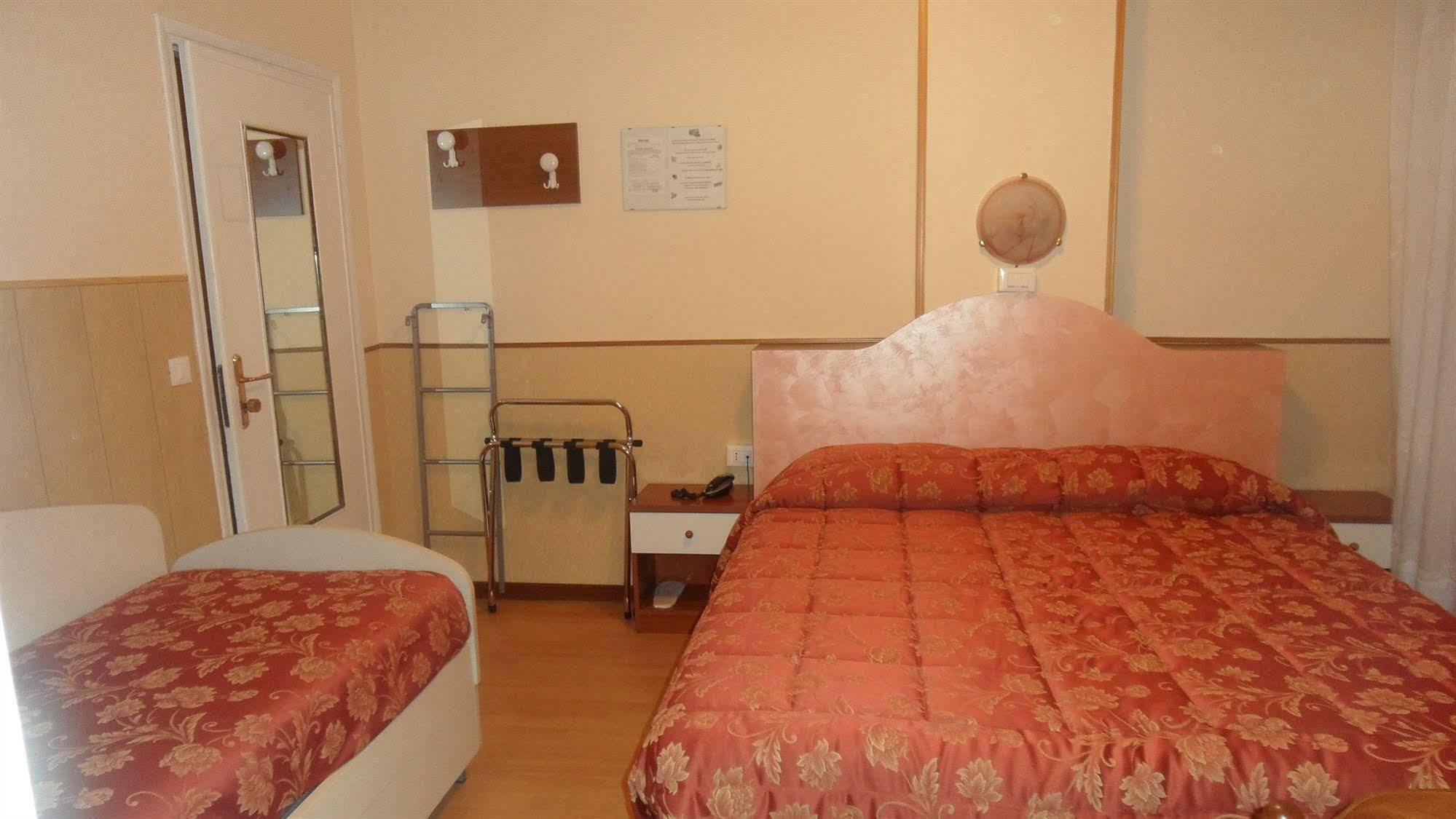 Hotel Corso San Remo Zewnętrze zdjęcie